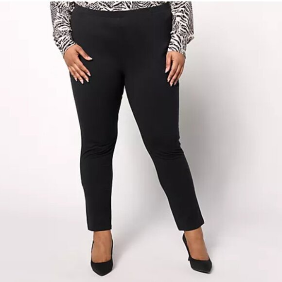 Women with Control Regular Wardrobe Warrior 2-Piece Traveler Set - 1X - Picture 2 of 4